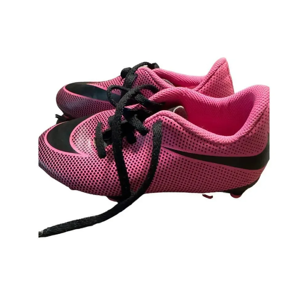 Nike Size 1Y US Pink Soccer Cleats
